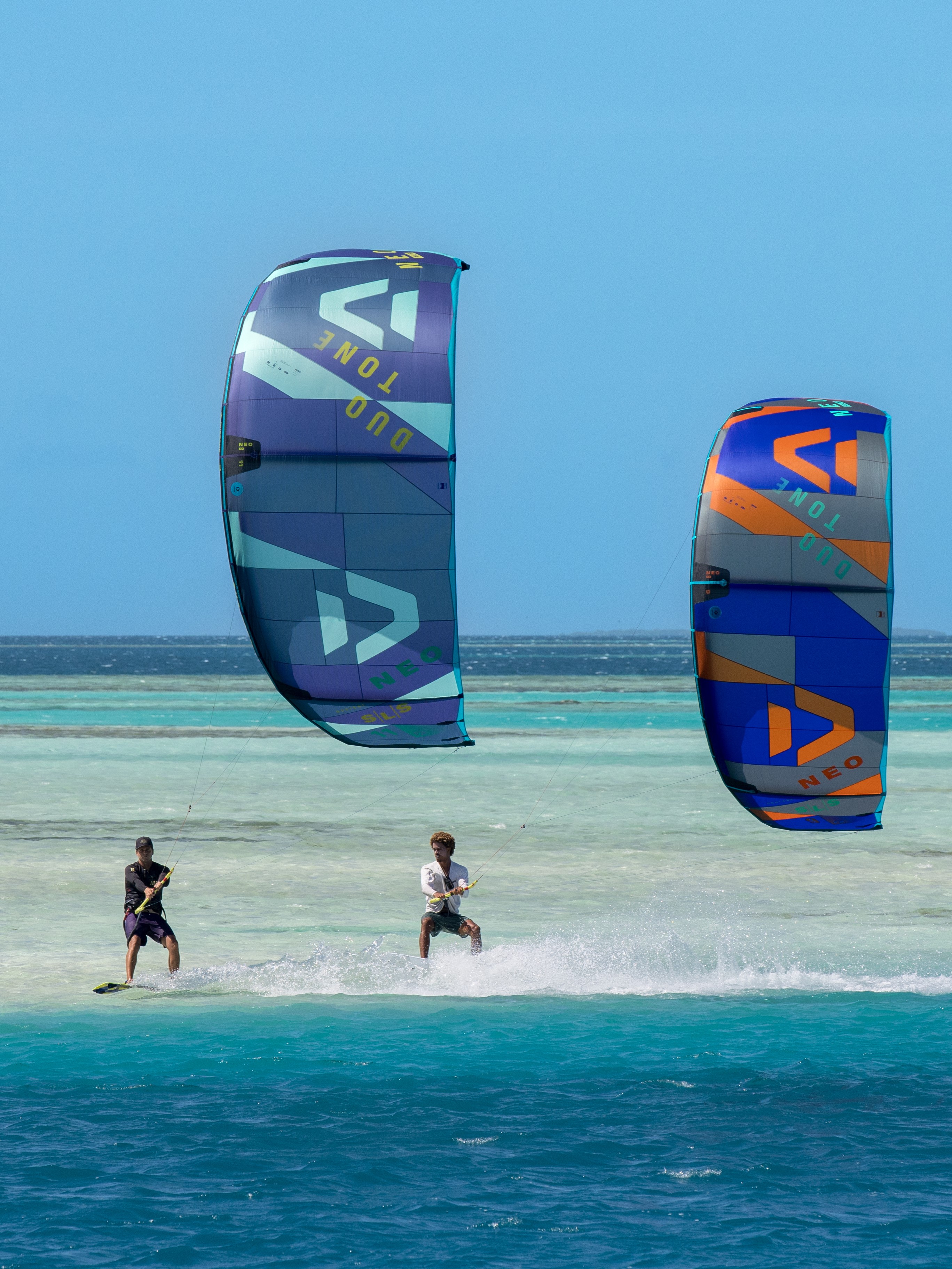 AILE DE KITESURF ELEVEIGHT RS V8 2024